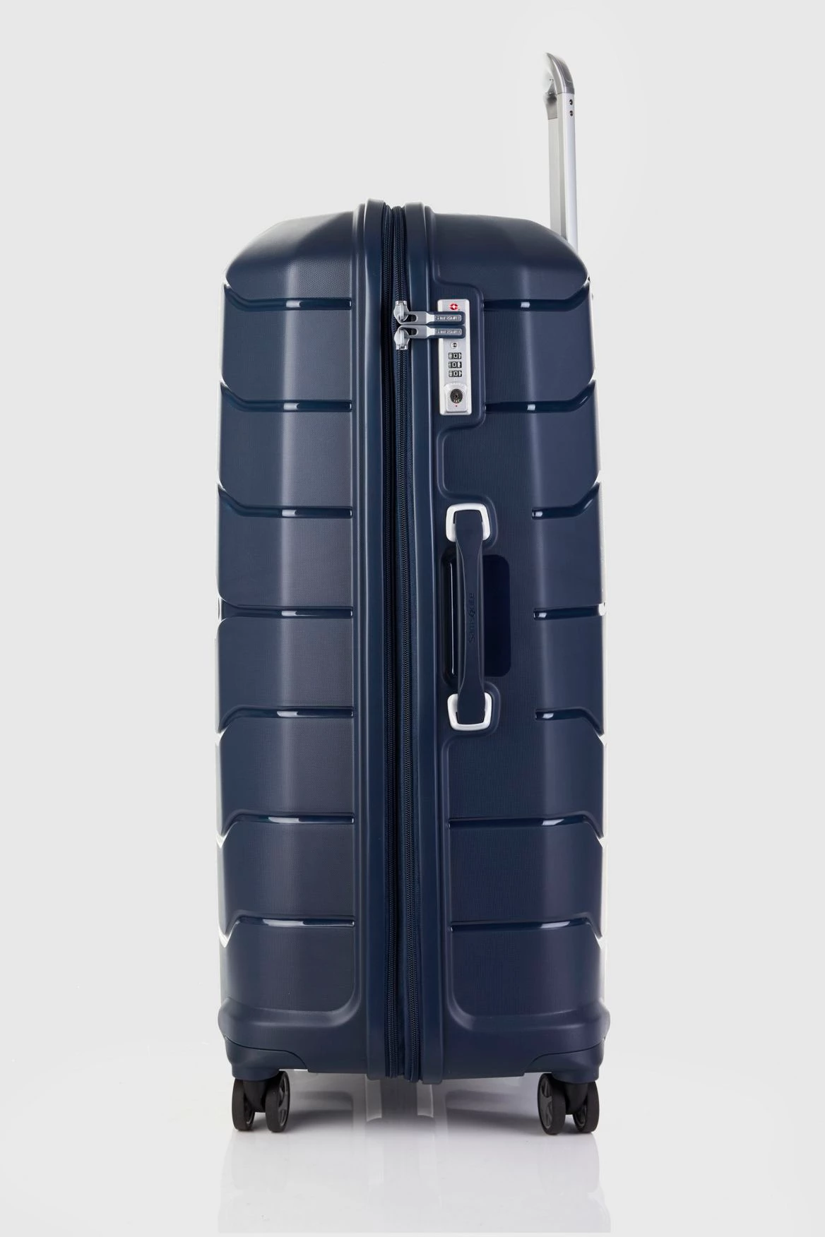 Samsonite Oc2lite 81cm Suitcase 2 Samsonite Oc2lite 81cm Suitcase - Image 2