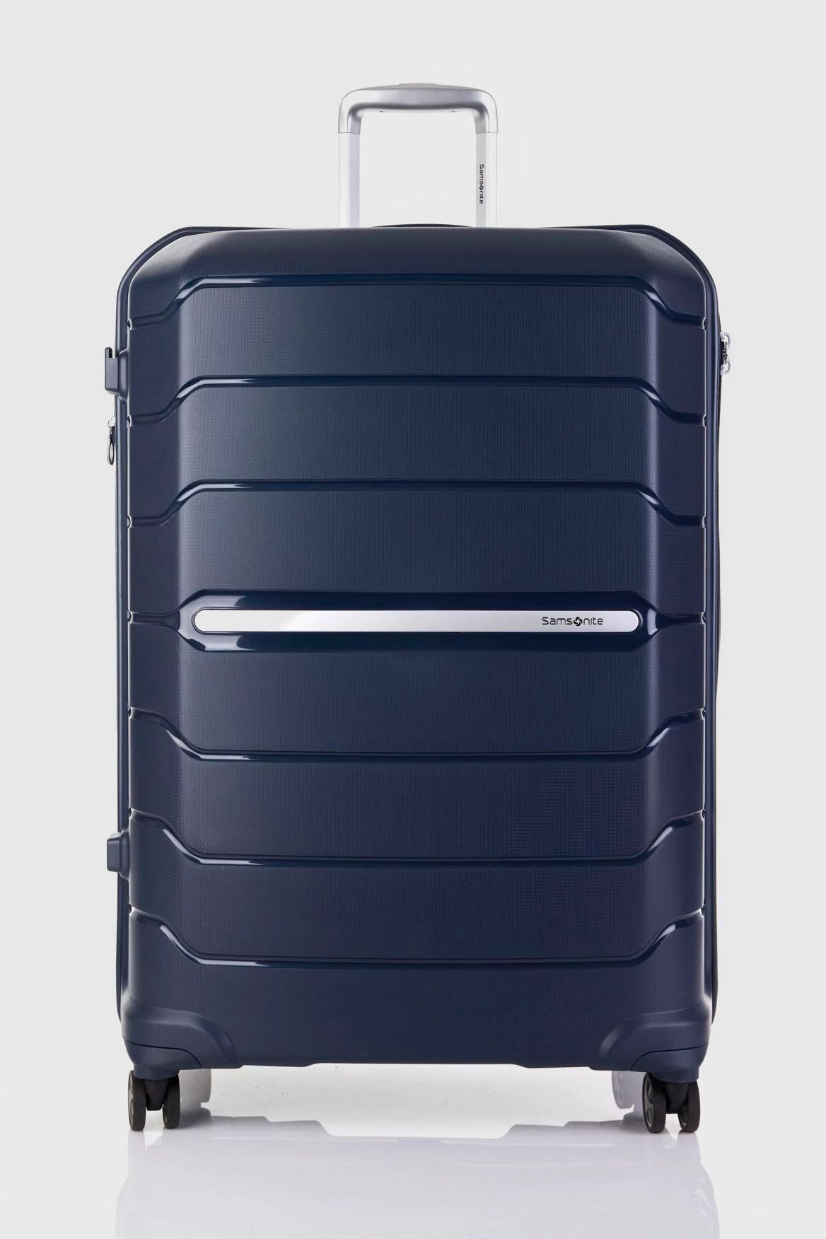 Samsonite Oc2lite 81cm Suitcase 3 Samsonite Oc2lite 81cm Suitcase - Image 3