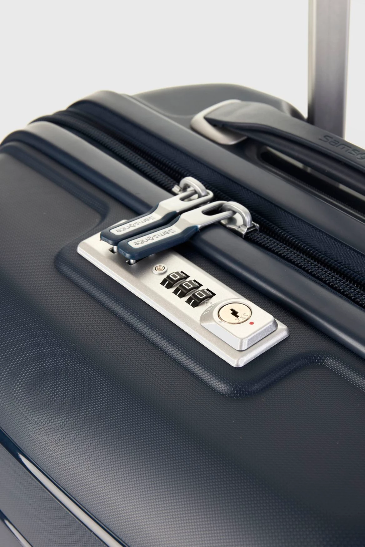 Samsonite Oc2lite 55cm Suitcase 7 Samsonite Oc2lite 55cm Suitcase - Image 7