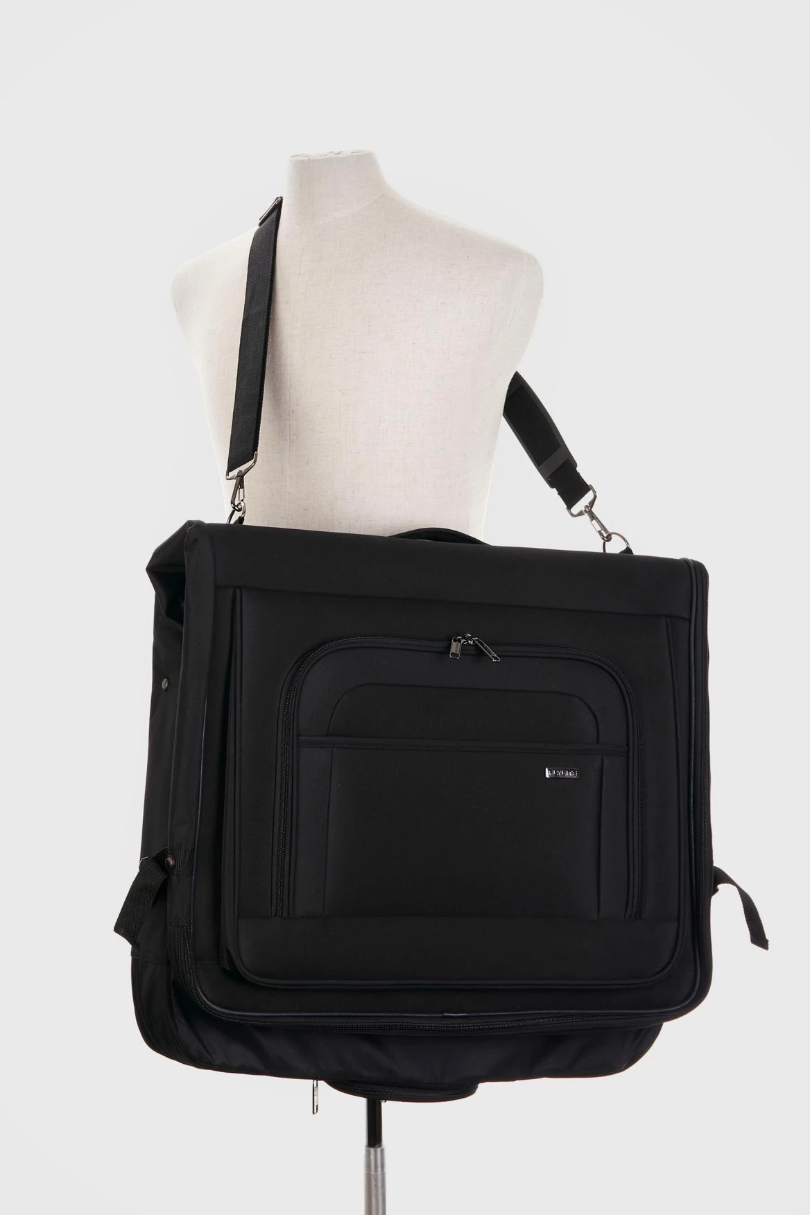 Odyssey Full Size Garment Bag 4 Odyssey Full Size Garment Bag - Image 4