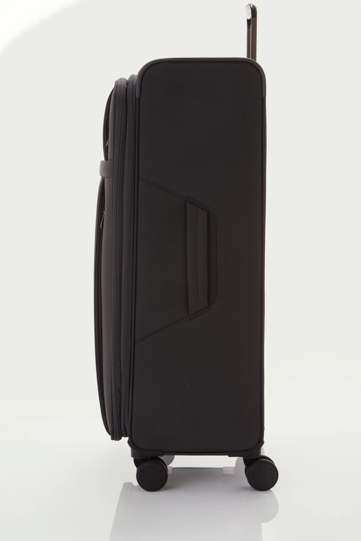 Antler Prestwick 80cm Suitcase 2 Antler Prestwick 80cm Suitcase - Image 2