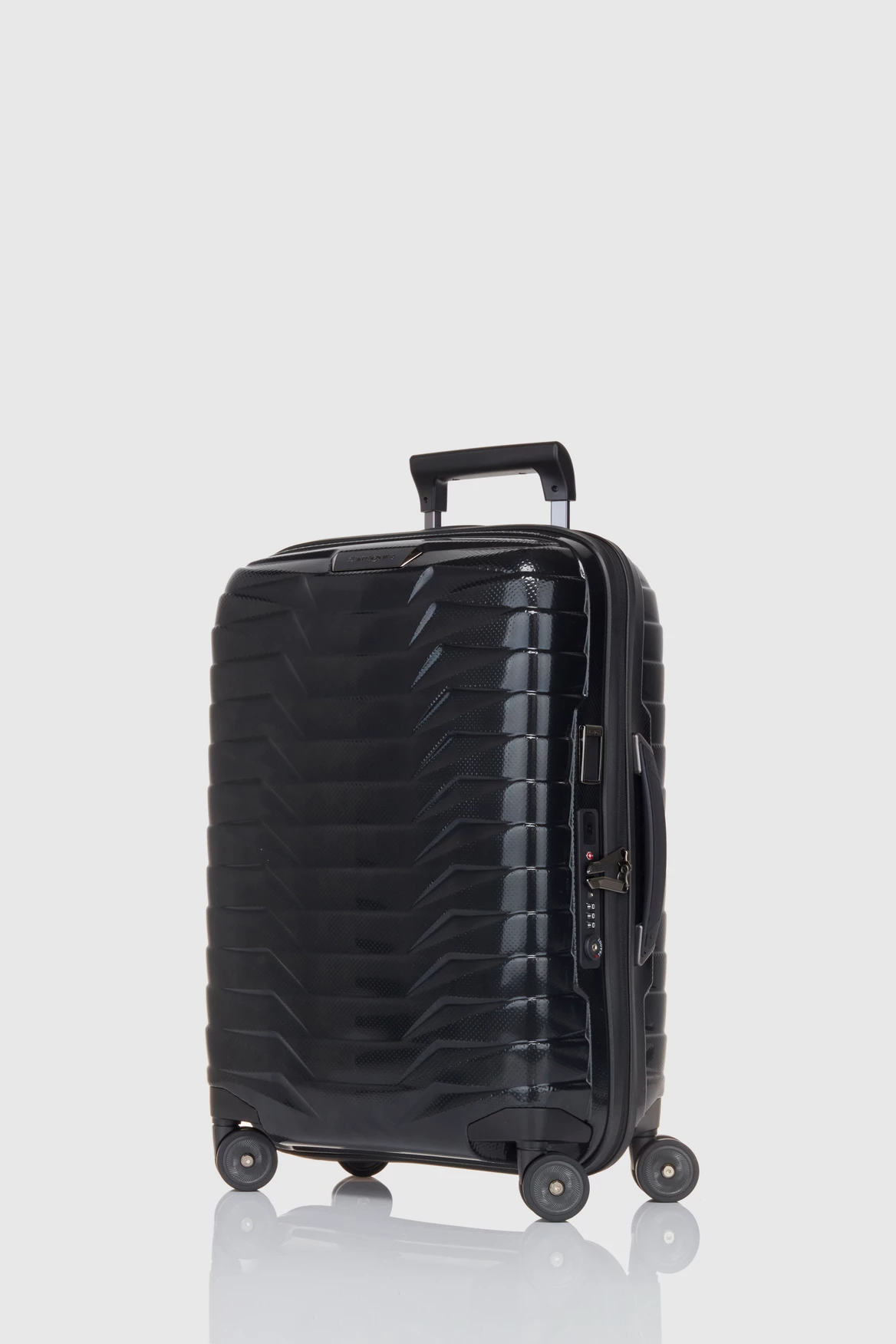 Samsonite Proxis 55cm Suitcase 1 Samsonite Proxis 55cm Suitcase