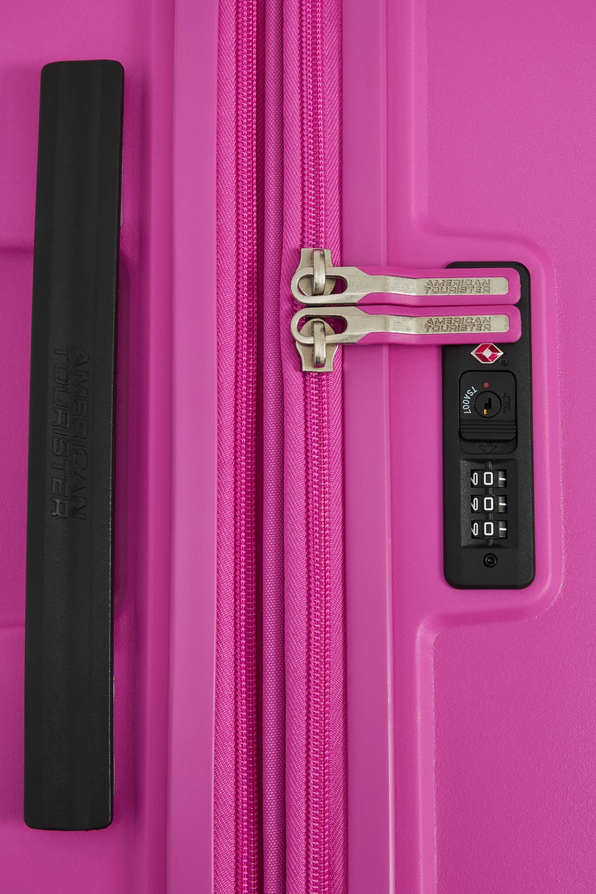 American Tourister Linex 66cm Suitcase 7 American Tourister Linex 66cm Suitcase - Image 7