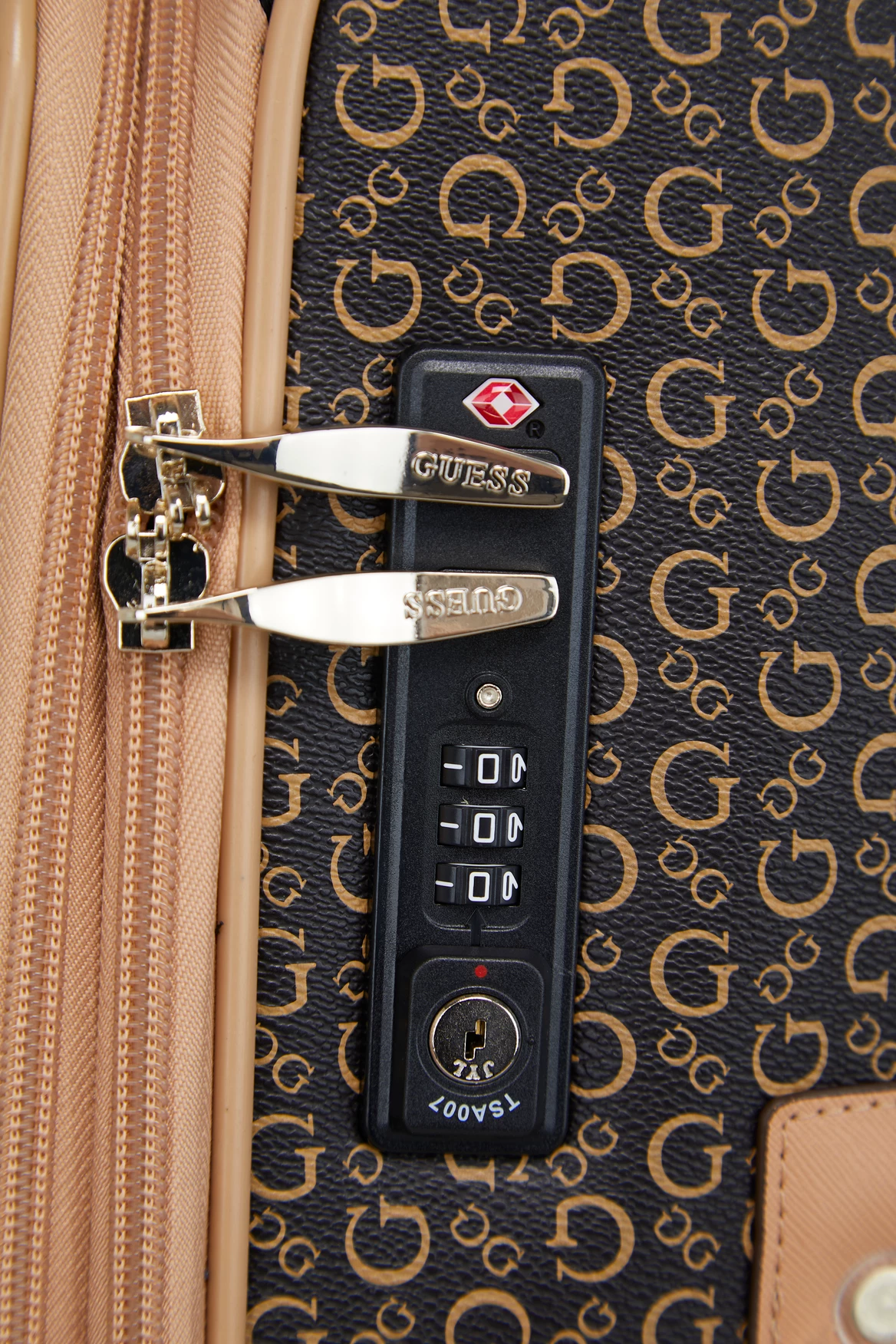 Guess Elisa 53cm Suitcase 7 Guess Elisa 53cm Suitcase - Image 7