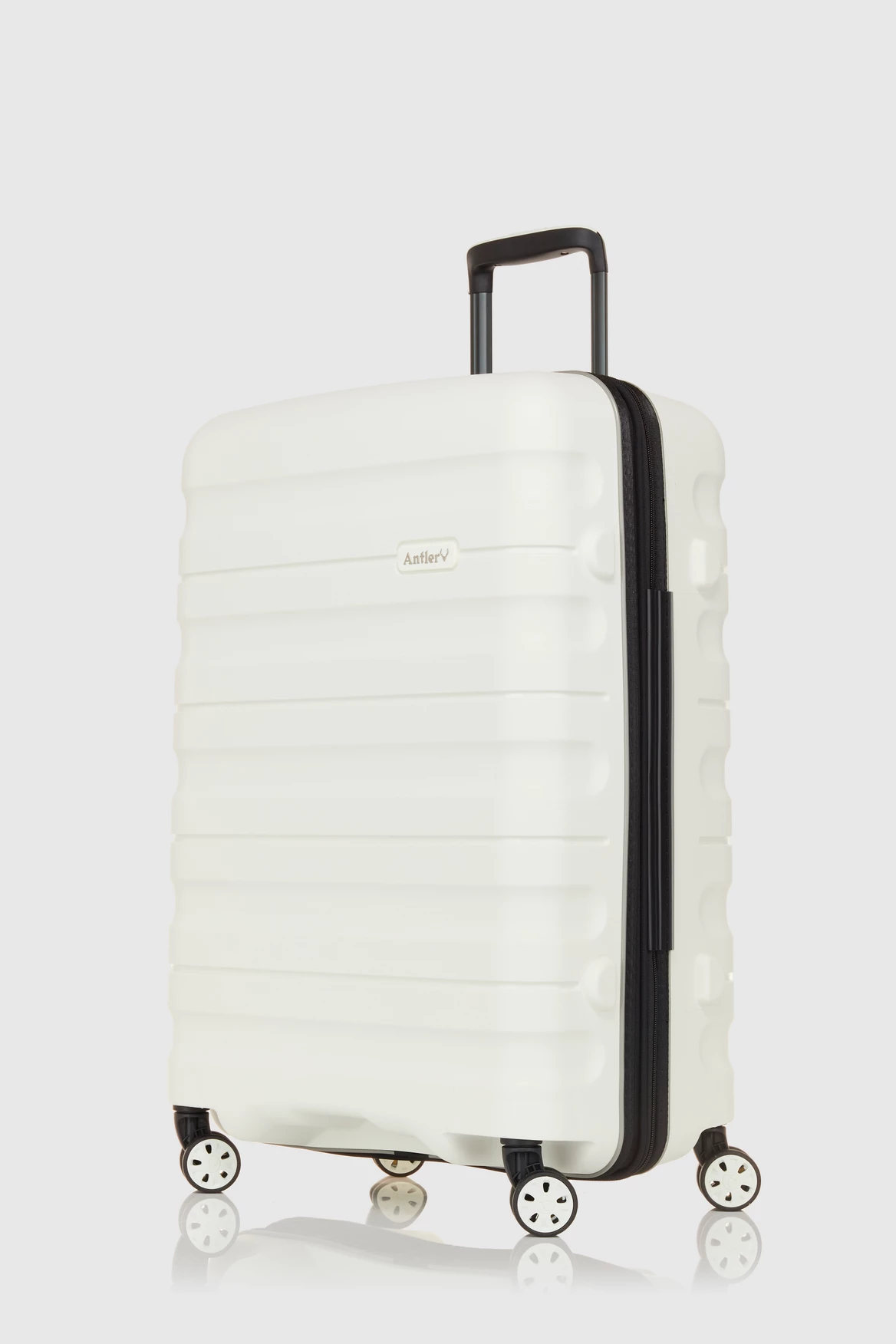 Antler Lincoln 68cm Suitcase 1 Antler Lincoln 68cm Suitcase