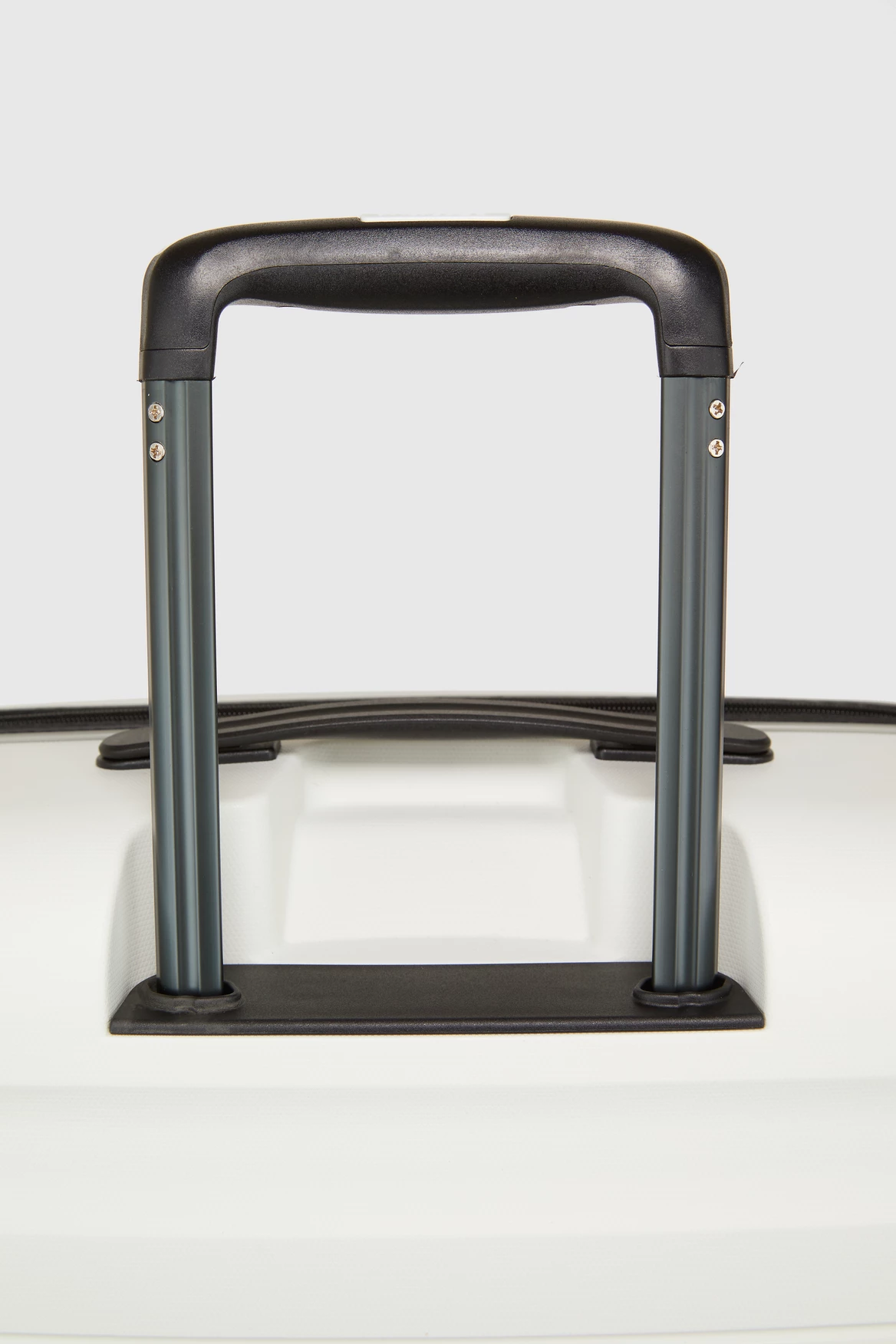 Antler Lincoln 68cm Suitcase 8 Antler Lincoln 68cm Suitcase - Image 8