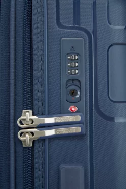 American Tourister Light Max 82cm Case -Luggage Sales Shop 3209683 7 fea70fde 15d8 40a8 8f92 0bf41ce9211e