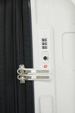 American Tourister Light Max 69cm Case 14 American Tourister Light Max 69cm Case -Luggage Sales Shop 3209687 7 5474bb2f ef78 4cc8 b2c7 b2e33ddf43ef