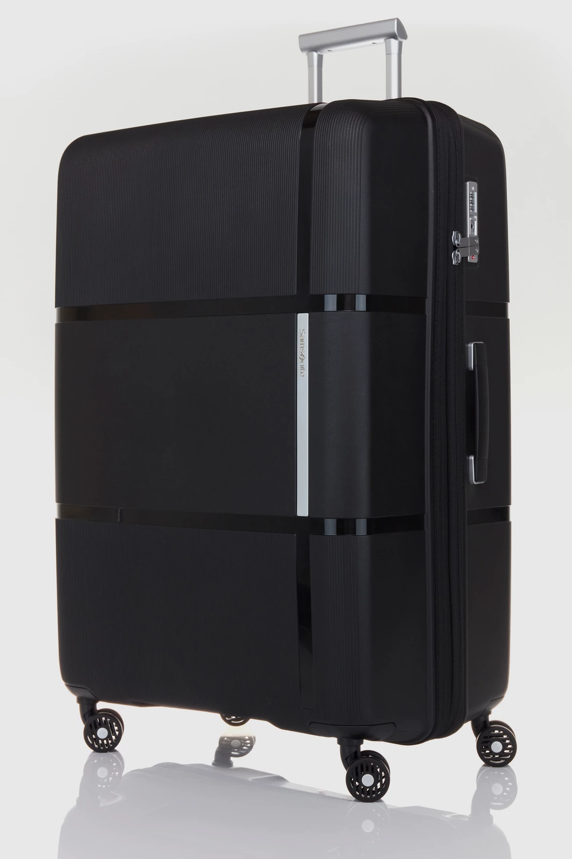 Samsonite Interlace 81cm Suitcase 1 Samsonite Interlace 81cm Suitcase