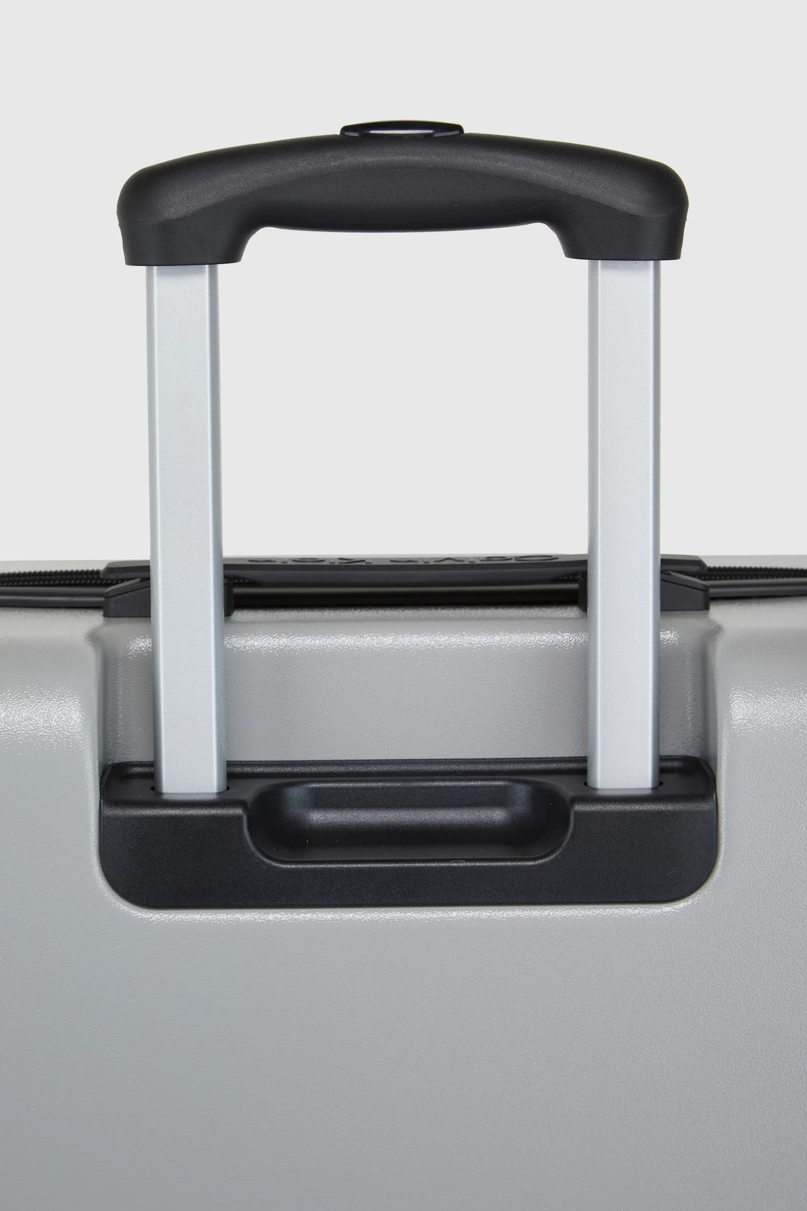 Calvin Klein Overlay 67cm Suitcase 8 Calvin Klein Overlay 67cm Suitcase - Image 8
