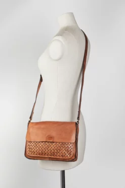 Palma Weave Leather Flapover Bag -Luggage Sales Shop 3210627 4