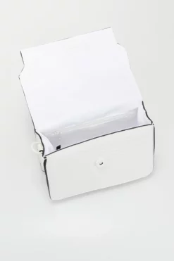 Crossbody Bag With Chain -Luggage Sales Shop 3211573 3