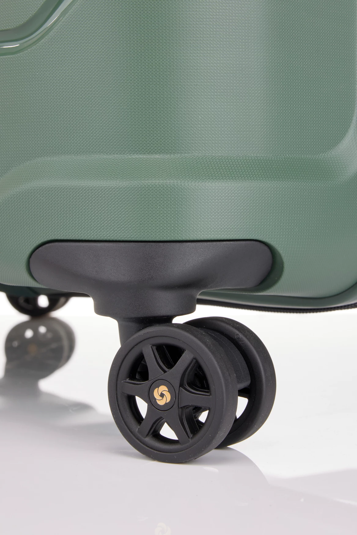 Samsonite Oc2lite 81cm Suitcase 6 Samsonite Oc2lite 81cm Suitcase - Image 6